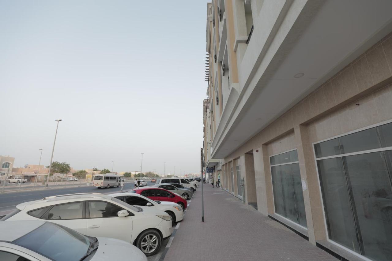 Budget Rental Studio Apartments In Dubai Exterior photo