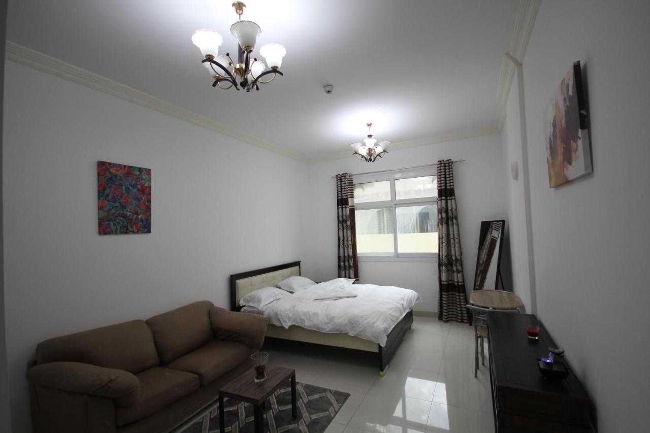 Budget Rental Studio Apartments In Dubai Exterior photo