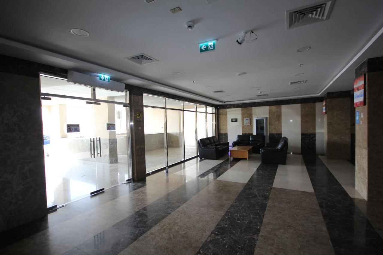 Budget Rental Studio Apartments In Dubai Exterior photo