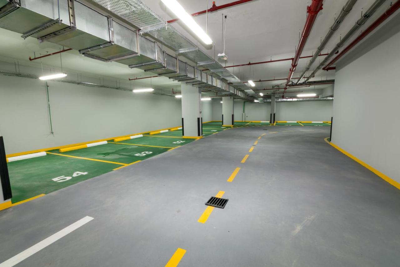 Budget Rental Studio Apartments In Dubai Exterior photo