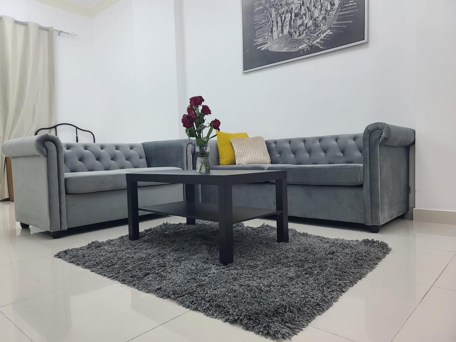Budget Rental Studio Apartments In Dubai Exterior photo